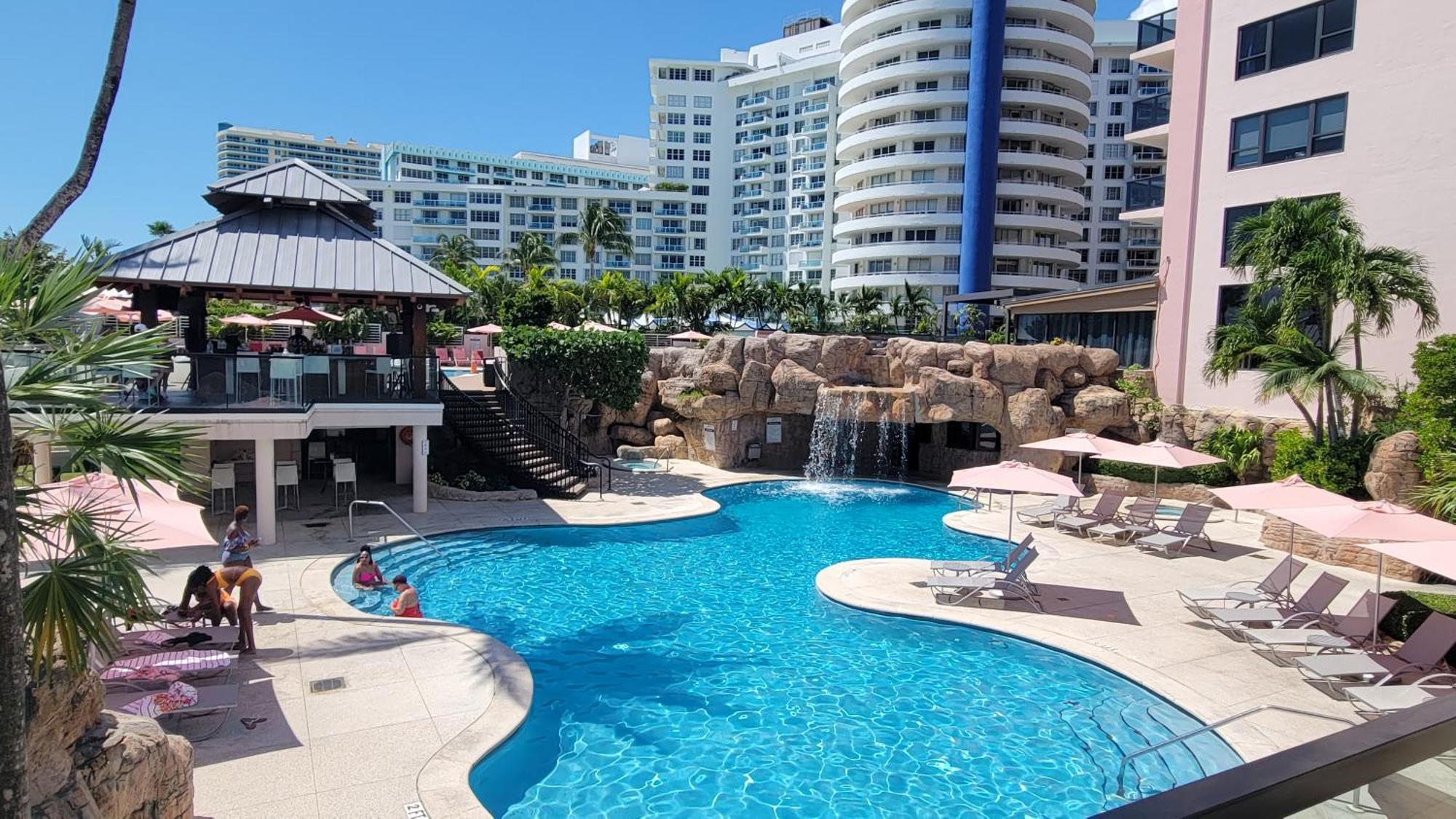2 Bedroom 2 Bath Beachfront Condo On Miami Beach Millionaire Row المظهر الخارجي الصورة