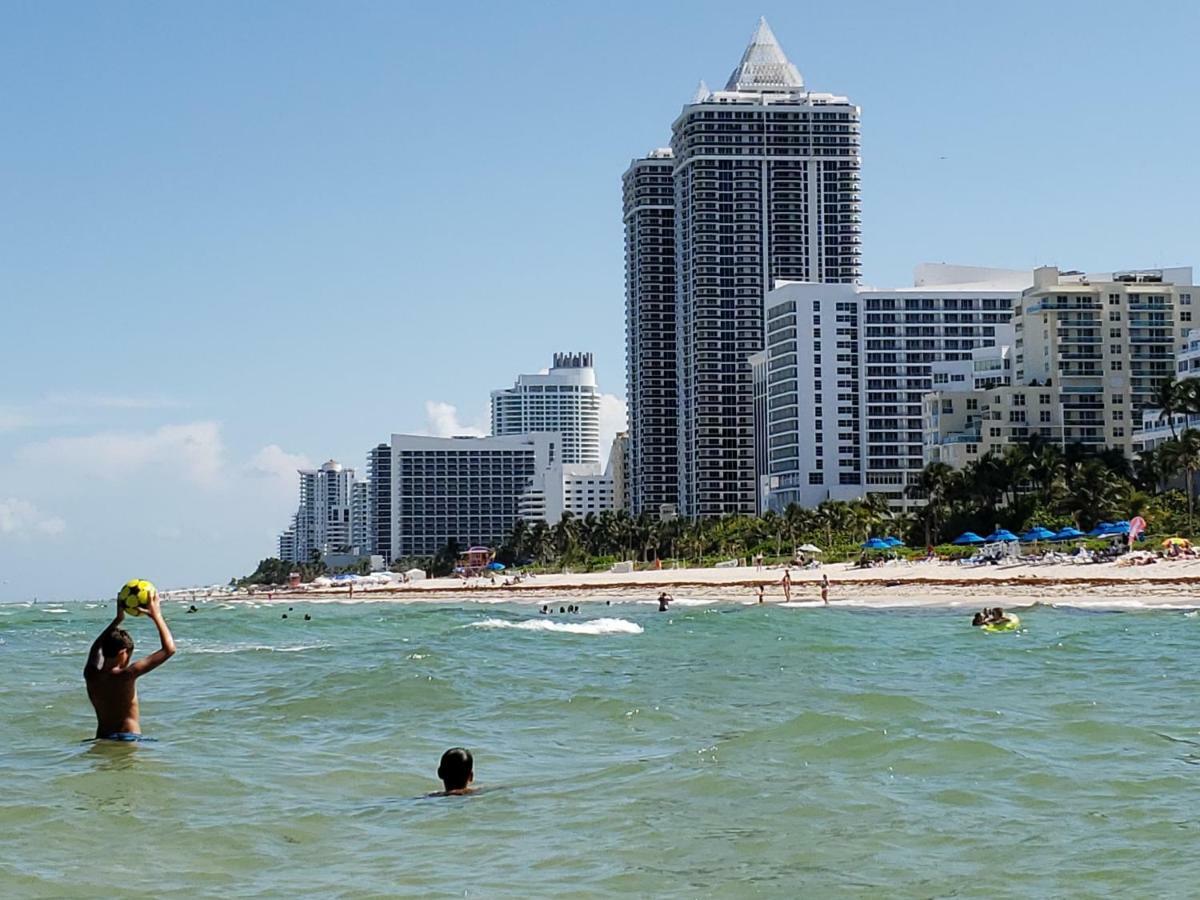 2 Bedroom 2 Bath Beachfront Condo On Miami Beach Millionaire Row المظهر الخارجي الصورة
